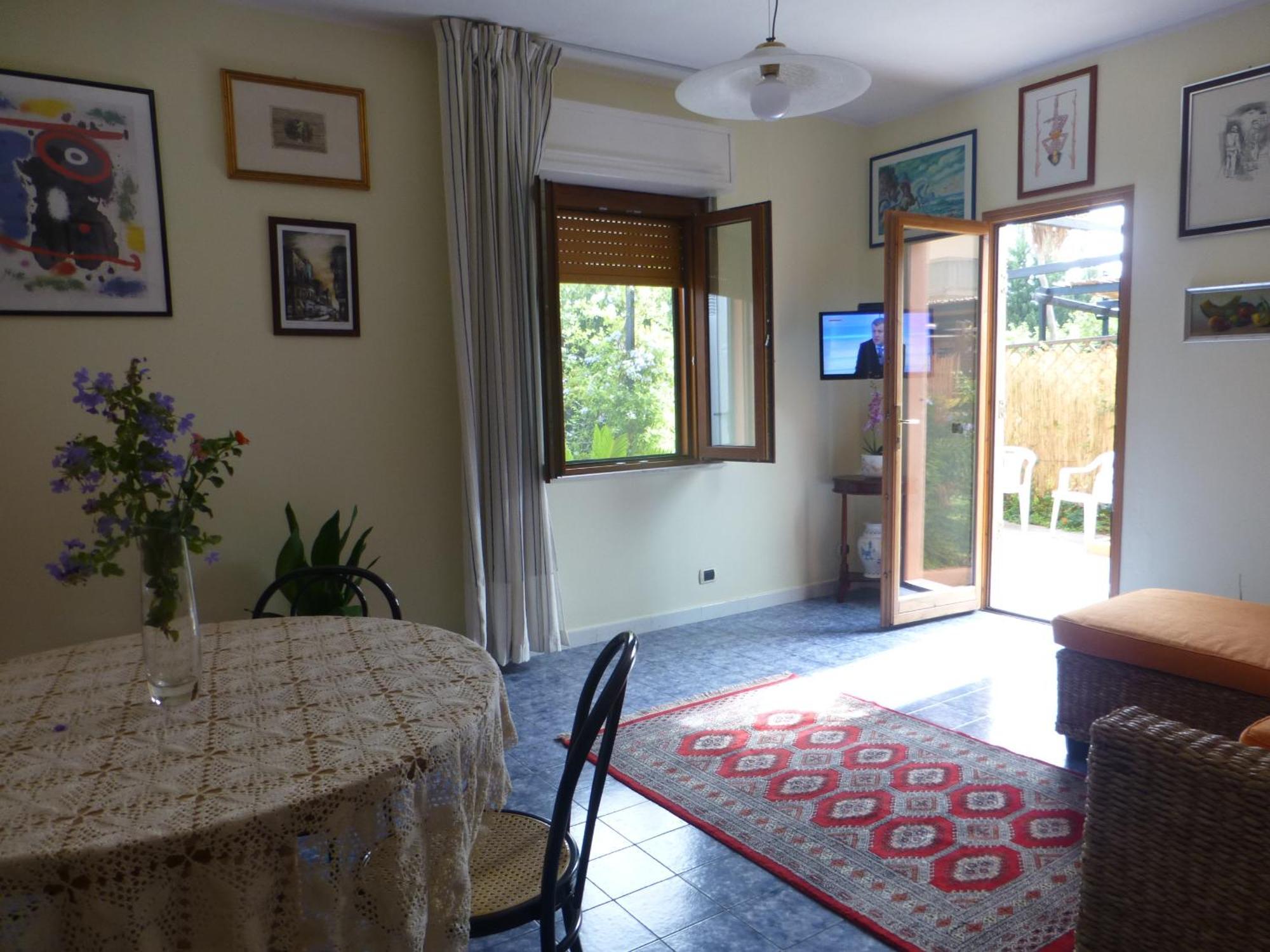 Casa Vacanza Appartamenti Al Mare 카포텔라 외부 사진
