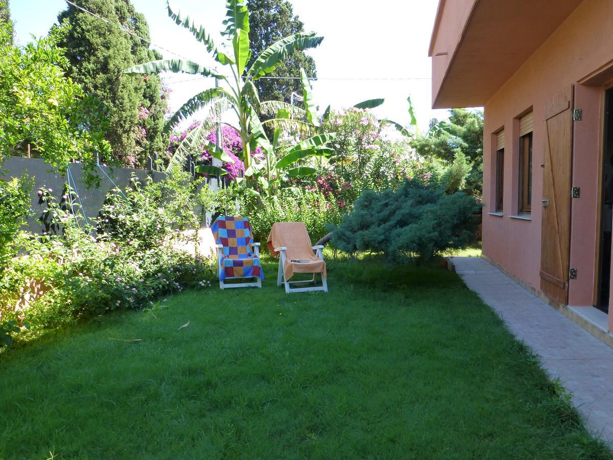 Casa Vacanza Appartamenti Al Mare 카포텔라 외부 사진